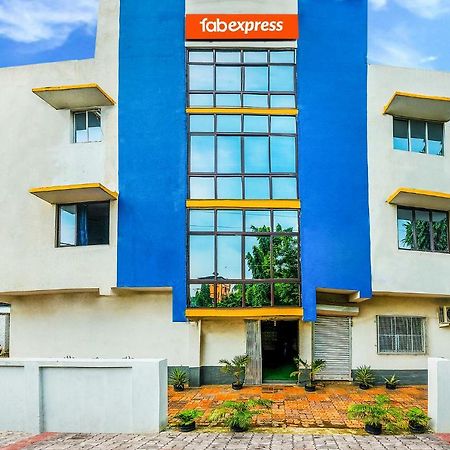 Fabexpress Vinita Welcome Villa Howrah Haora Bagian luar foto